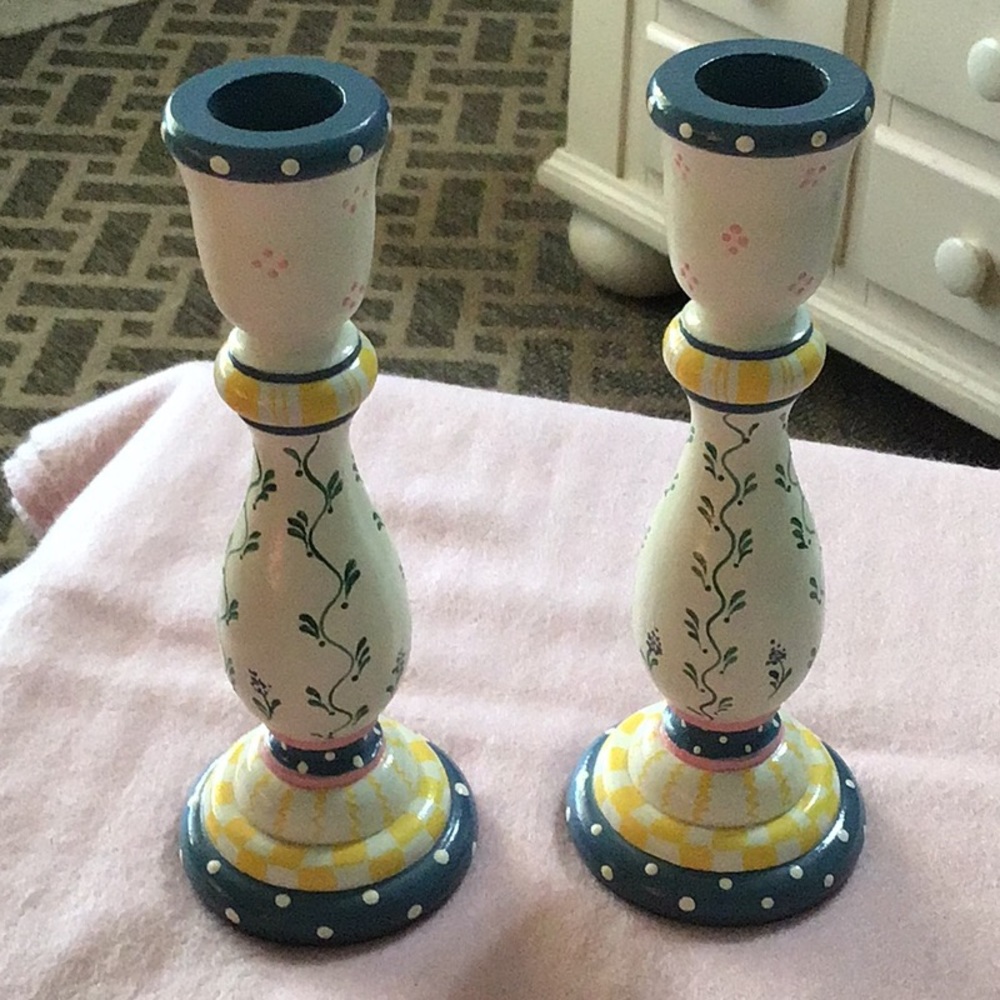 Set of wooden candle holders